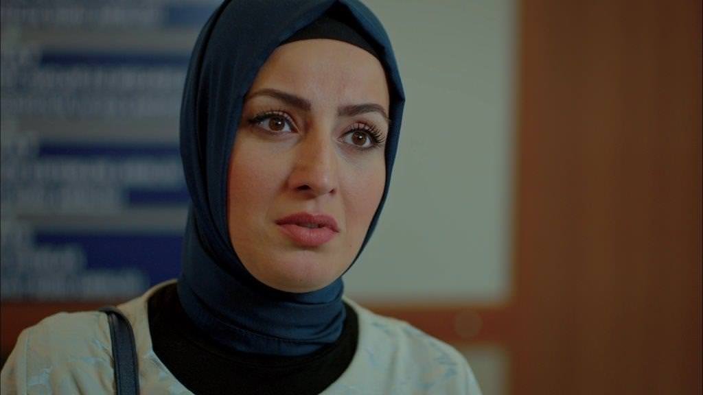 Kertenkele 32. bölüm replik galerisi