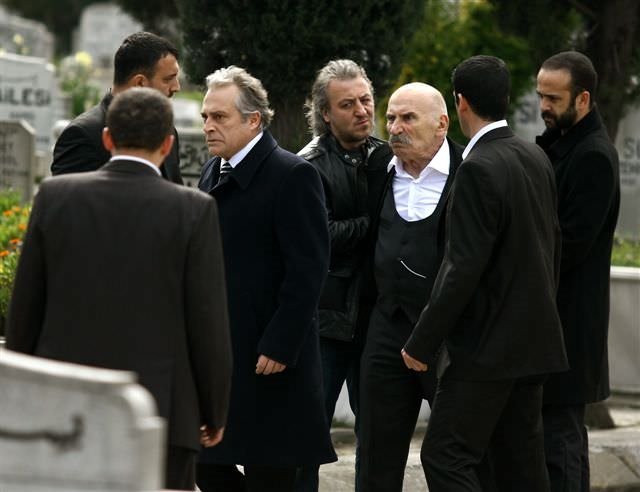 Ezel 45. bölüm fotoğrafları