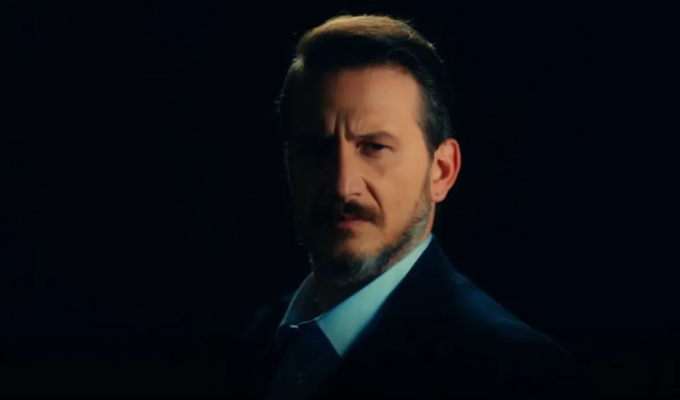 Zengin ve Yoksul - Aziz Erdemli kimdir?