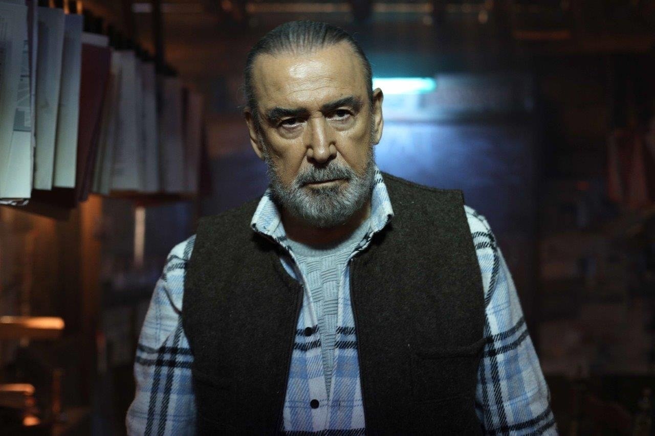 Kumandan, Yavuz'un oğluna sahip çıktı! Yalnız Kurt 1. Bölüm'de yaşananlar...