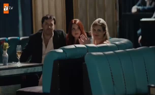 Necdet Ayten’in mekanında olay çıkartır