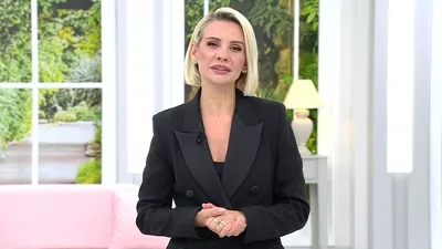 Esra Erol’da