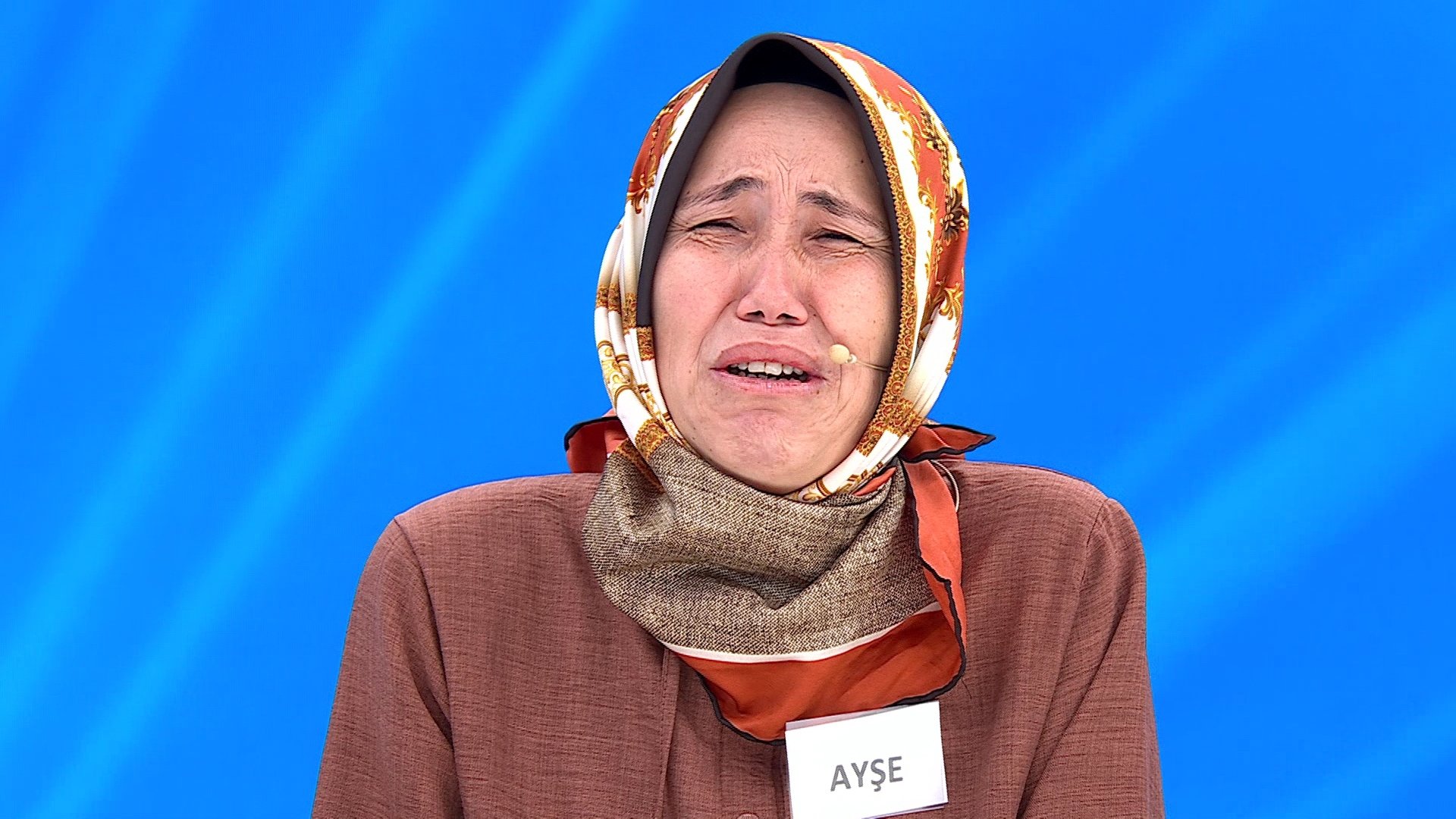  17 yaşındaki kayıp Fatma Acar'ın ailesi Müge Anlı'da gözyaşı döküyor! 