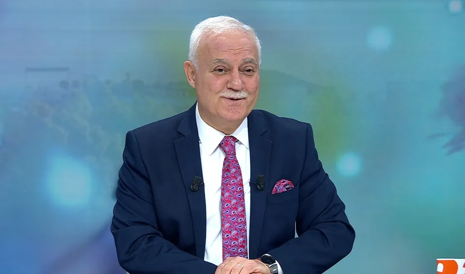 Prof. Dr. Nihat Hatipoğlu Sorularınızı Cevaplıyor yeni bölümüyle Cuma 08.30’da atv’de!