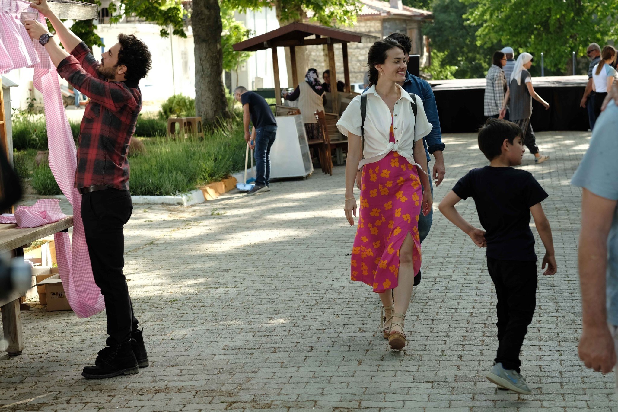 İlk bölüm foto galeri