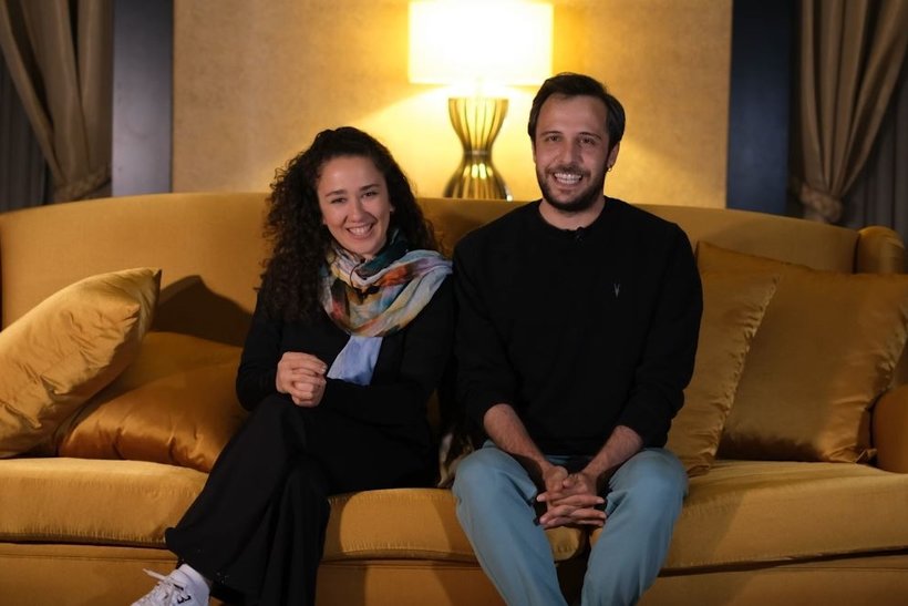 Ali mi daha aşık, Nurbanu mu? Gül Masalı’nın genç oyuncuları Mehmet Şeker ve Yağmur Başkurt’un eğlenceli röportajı…
