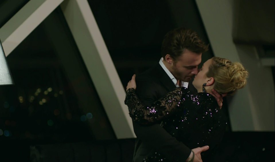 bu-sehir-arkandan-gelecek