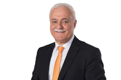 “İnançsız kişiler Kur’an-ı Kerim’e mi yoksa Peygambere mi düşmanlar?”