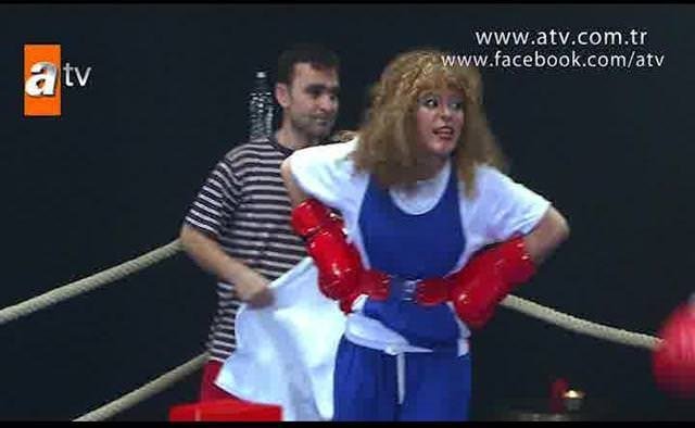 Nihale ve Kubat boks ringinde