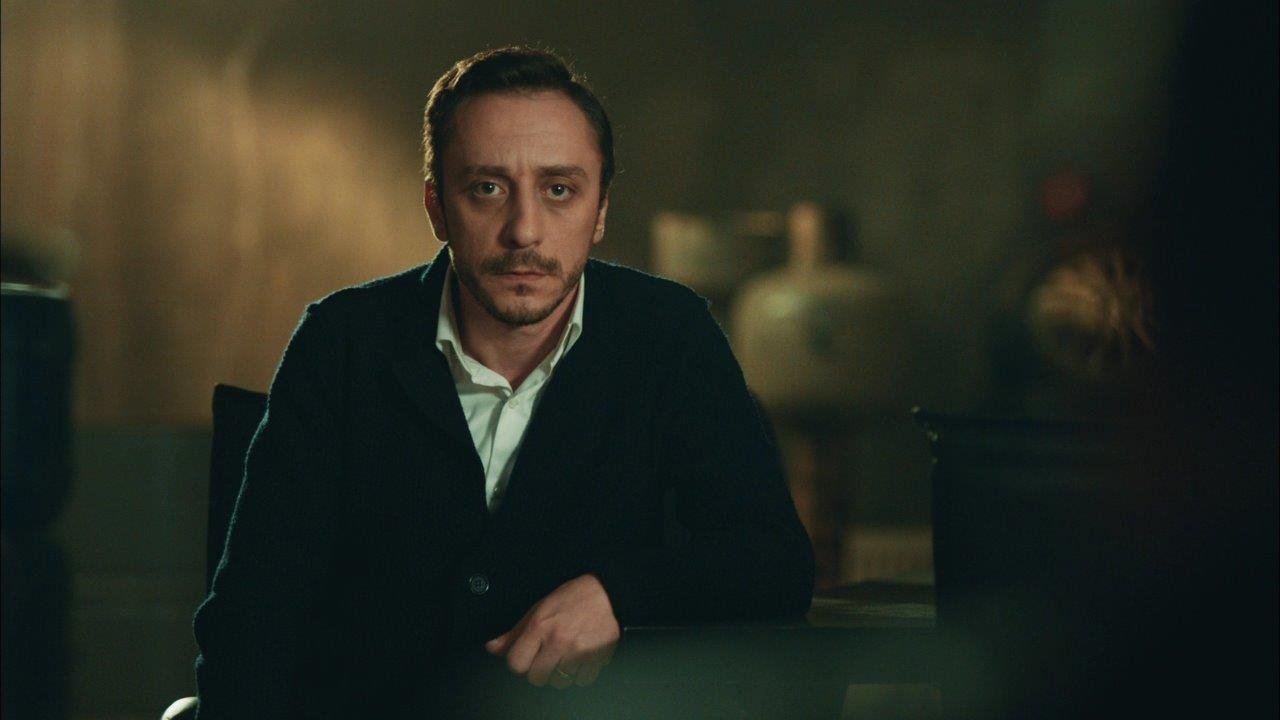 Kim bu istihbaratçı?