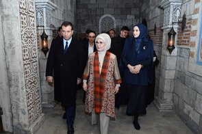 Emine Erdoğan Kuruluş Orhan setinde!
