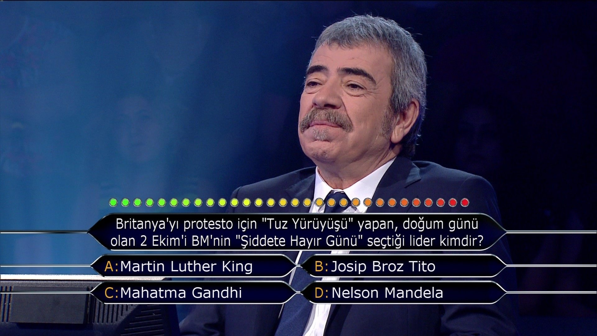 125 bin TL'lik soruda ne yaptı?