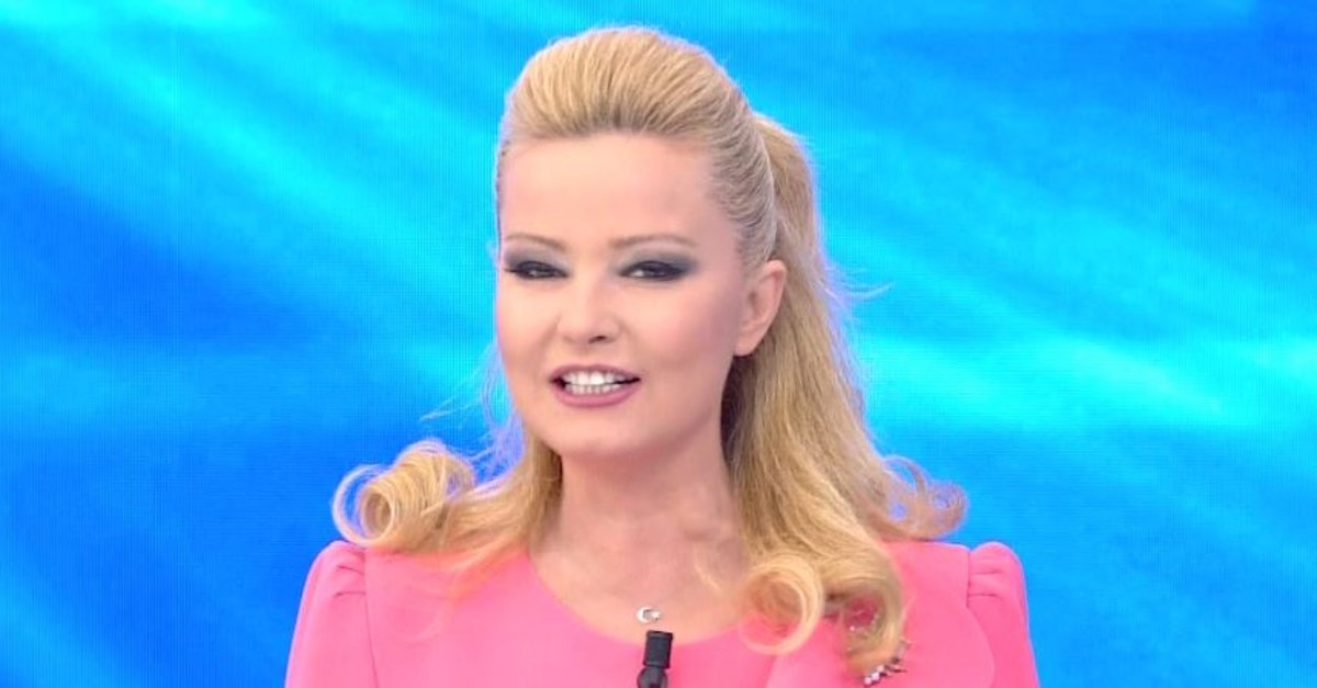 muge-anli-ile-tatli-sert