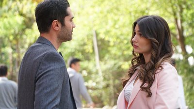 Rus uy qurilishi porno jinsiy aloqa defloration Yalangoch yigitga josuslik qilayotgan yigitning videosi