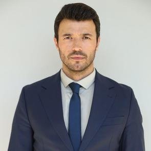 Emre Taşkıran kimdir? Emre Taşkıran Biyografisi