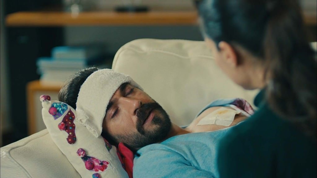 Sır Perdesi Aralanıyor... 4. Bölüm Fotogaleri