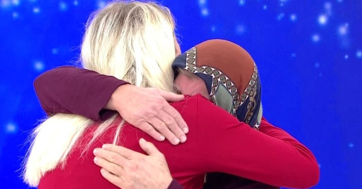 muge-anli-ile-tatli-sert