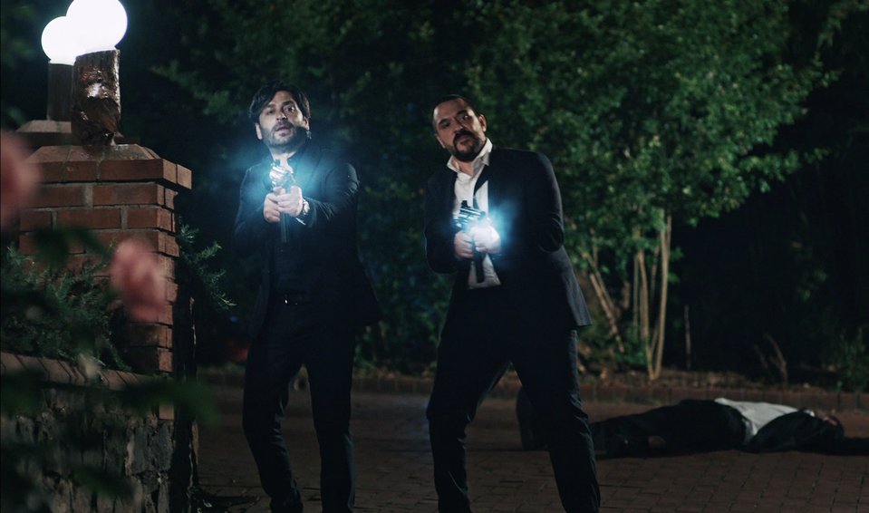 eskiya-dunyaya-hukumdar-olmaz