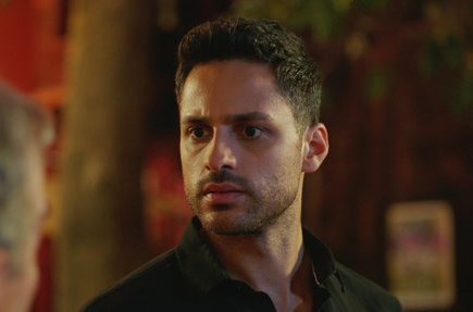 Ahmet’in sırrı ortaya çıkıyor.