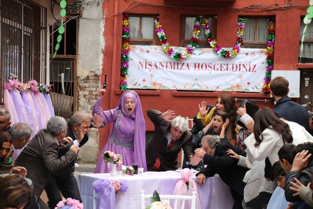 76. bölüm fotogaleri