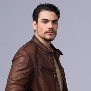 Zembilli | Kadro | İlyas Dibekçi