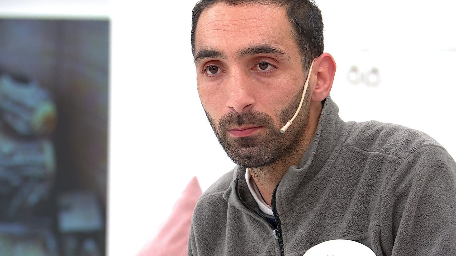 İsyan etti! Karımın telefonunda adını gördüm...