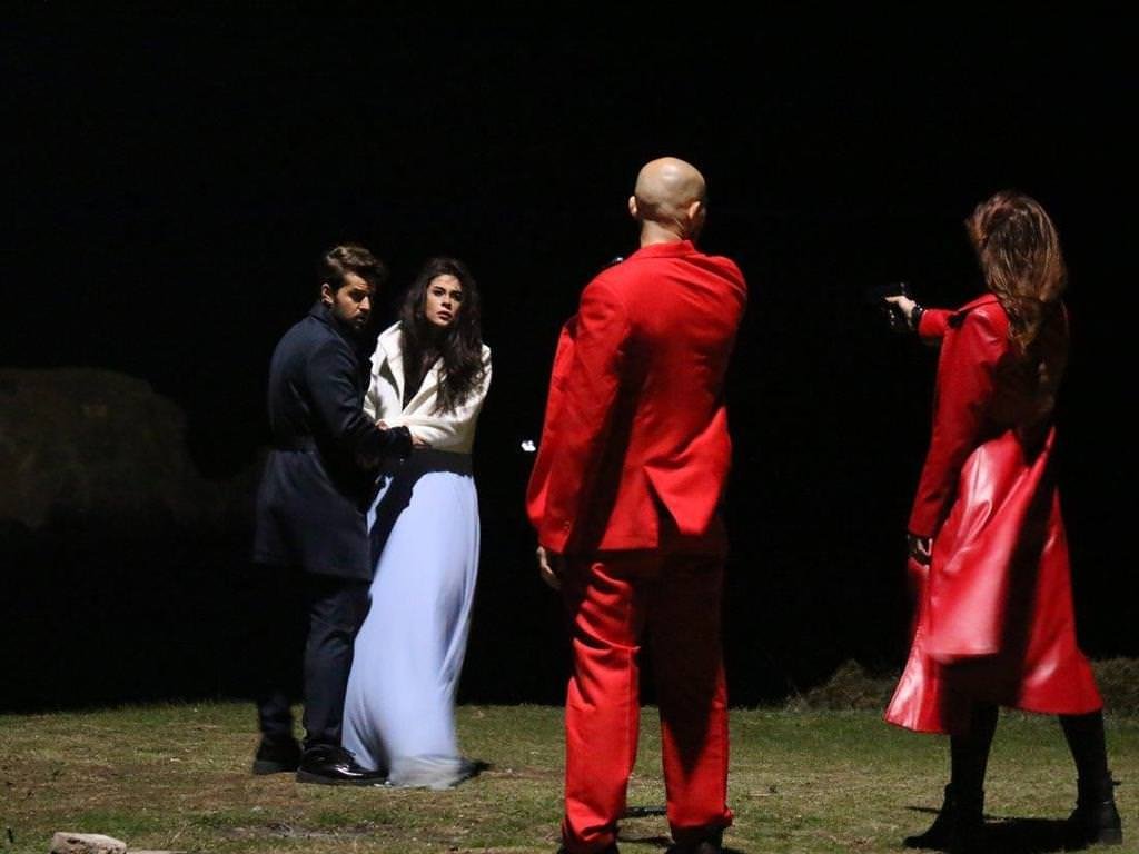 77. bölüm fotogaleri 