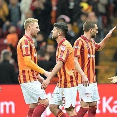 Galatasaray, Ümraniyespor'u 4 golle geçerek son 16'ya uzandı