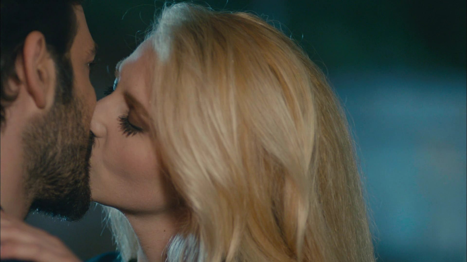 Aşkın yeni sınavı...17.bölüm fotogaleri