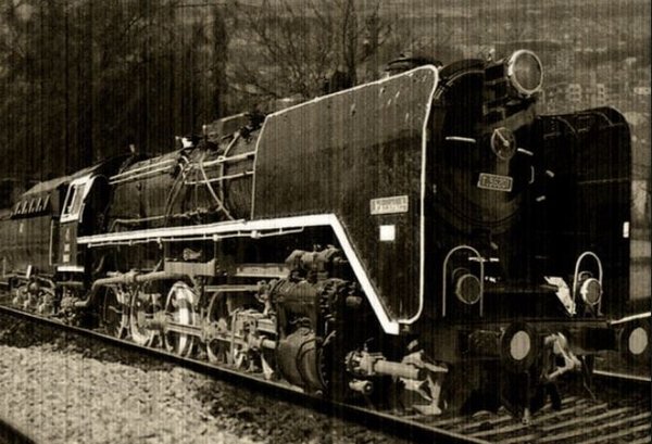 1961 yılında Türk işçi ve mühendisleri tarafından üretilen Türkiye’de ilk buharlı lokomotifin adı nedir