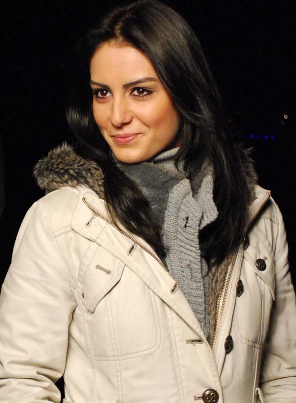 Özlem Yılmaz fotoğrafları