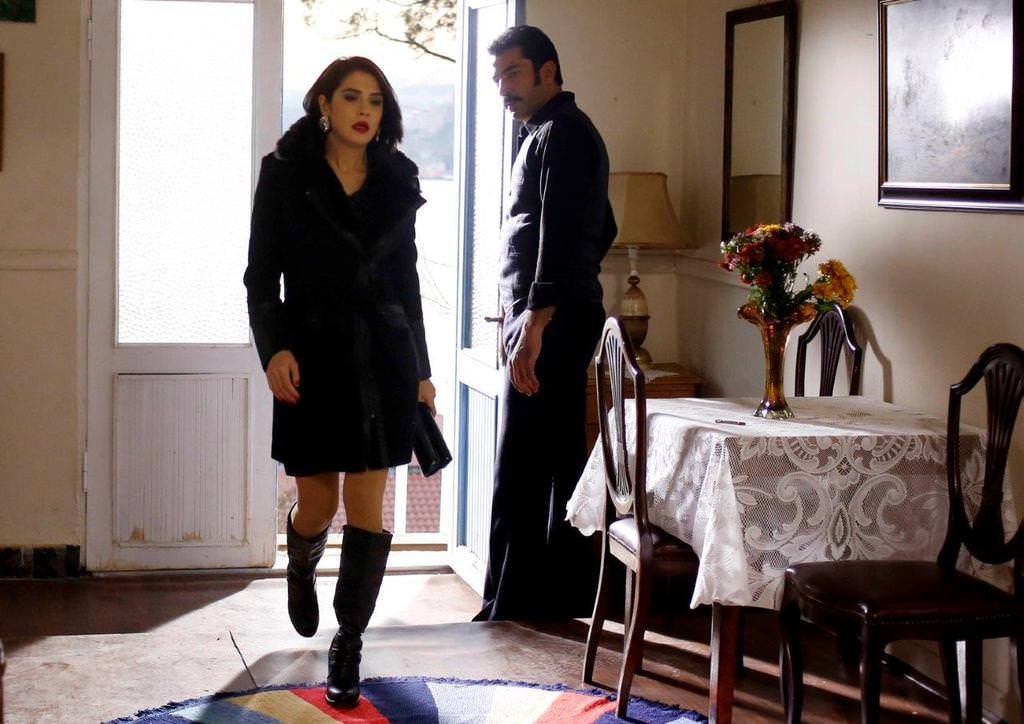 Mahir nasıl ateşe verdi. Karadayı 92. Bölüm fotogaleri