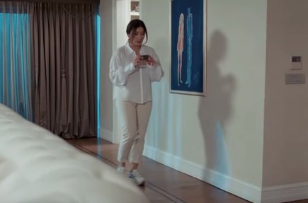 Yasemin küpeleri buldu!