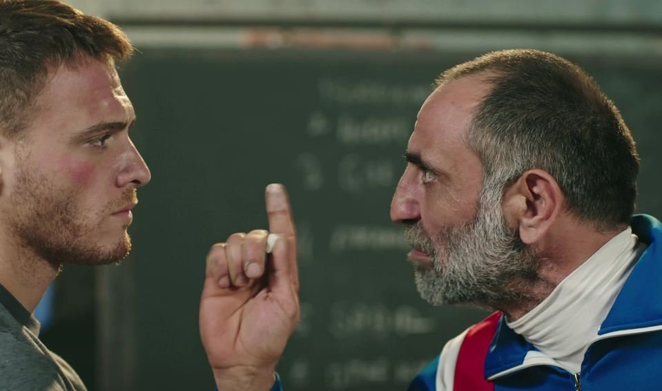 bu-sehir-arkandan-gelecek