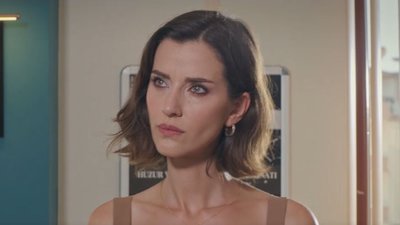 İpek analizlerini yapıyor