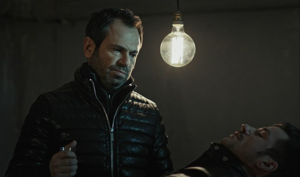 eskiya-dunyaya-hukumdar-olmaz