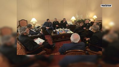 Pakistan’da kritik müzakere