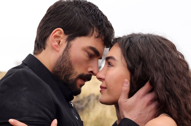 Değişmeyen birinci! "Hercai"