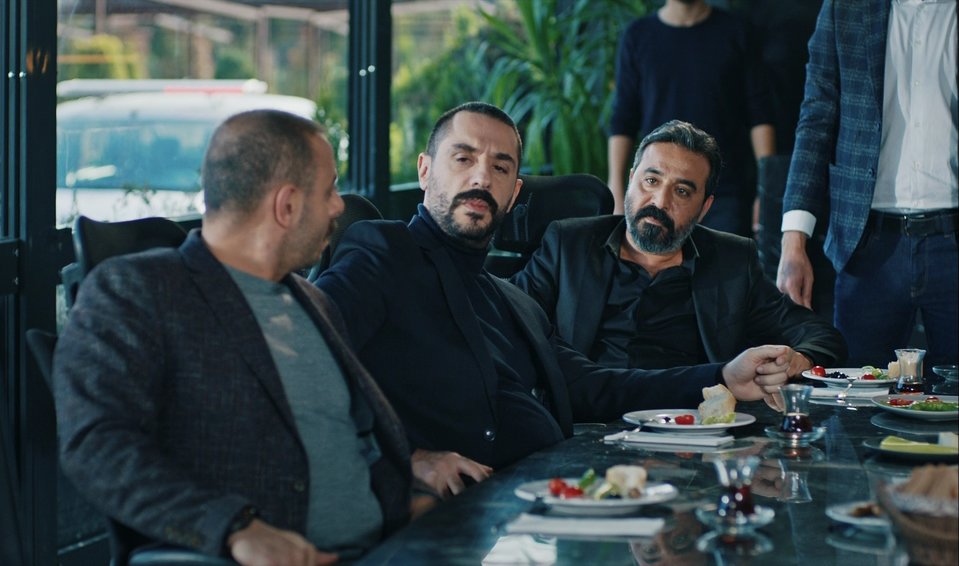 eskiya-dunyaya-hukumdar-olmaz