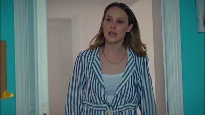 Sude, Elif’e saldırıyor!