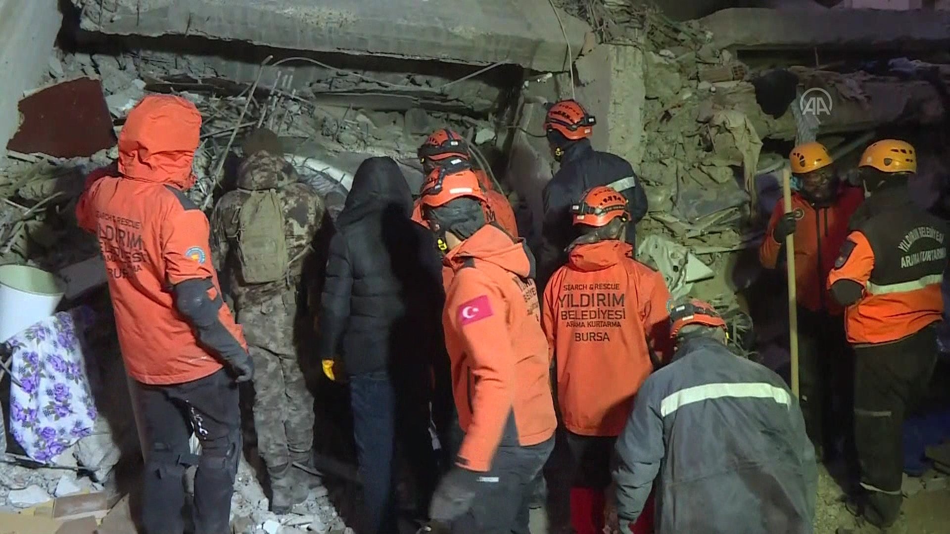 Depremde vefat sayısı 12 bin 873...