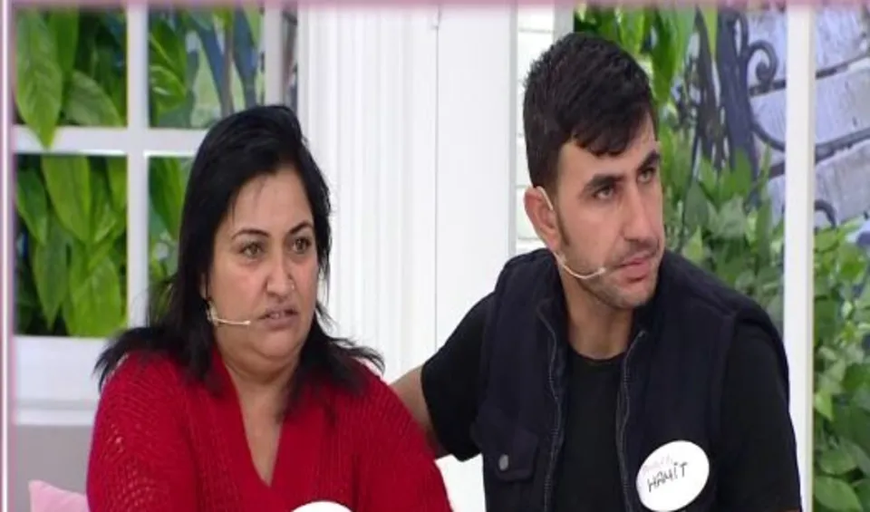 Kendini ’’Doktor’’ olarak tanıtan Aynur Yımaz ve Hamit canlı yayında!