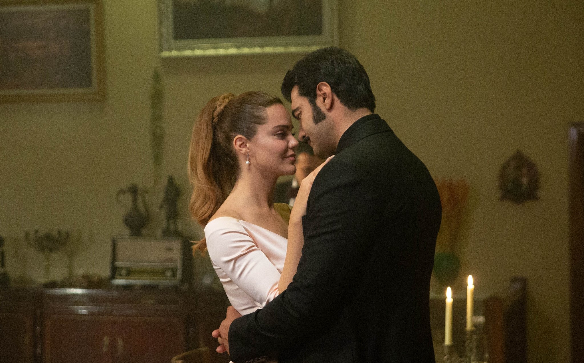 Züleyha ve Demir Yaman aşkı nasıl başladı?