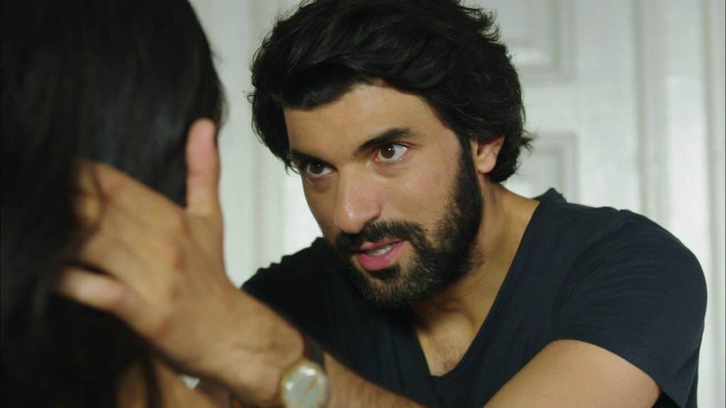 Şantaja boyun eğecek mi?  52.bölüm foto galeri