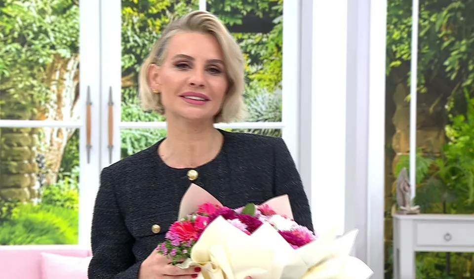 Esra Erol’da