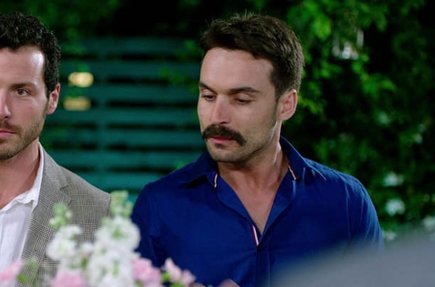 Yağmurdan Kaçarken 2