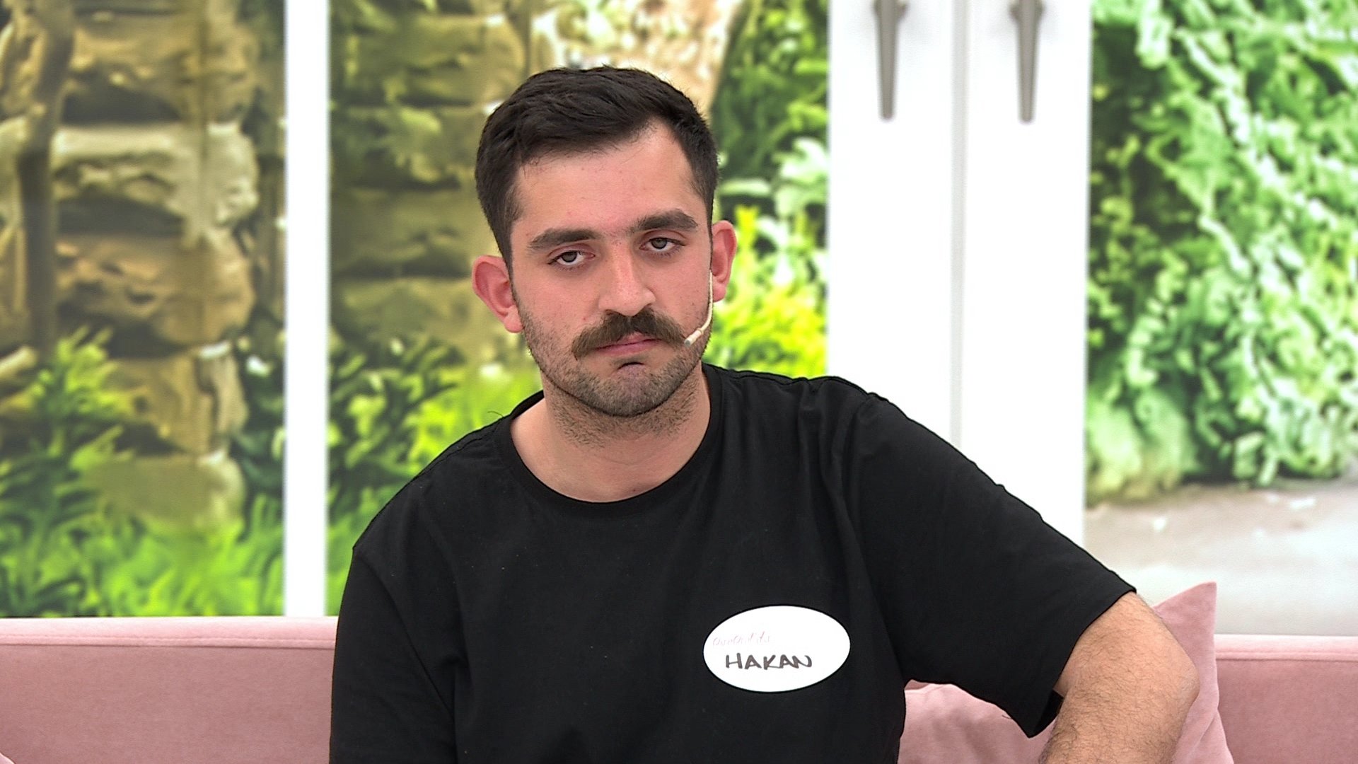 Hakan'ın vazgeçemediği aşk...