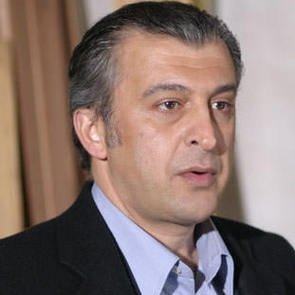 Hüseyin Avni Danyal kimdir? Hüseyin Avni Danyal Biyografisi