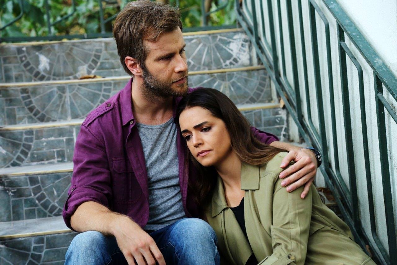 100 karede 100 bölüm