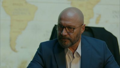 Benim boynumu düşürmeden alamazlar!